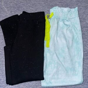 Girls Old Navy Black Speckled Cozy-Lined leggings and Therabouts PJ Pants
